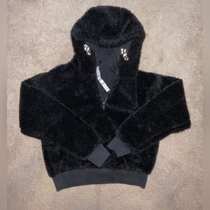 Lululemon fuzzy quarter zip